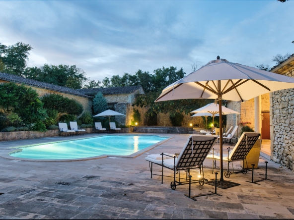 magnificent-9-hectares-chateau-in-gironde-france-grandius-19