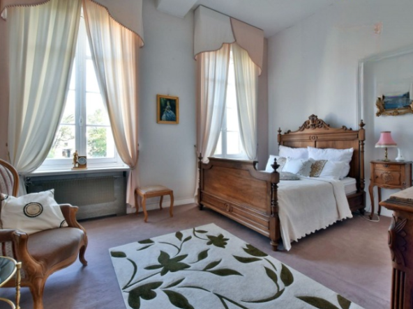 new-aquitaine-france-country-manor-grandius-living-8
