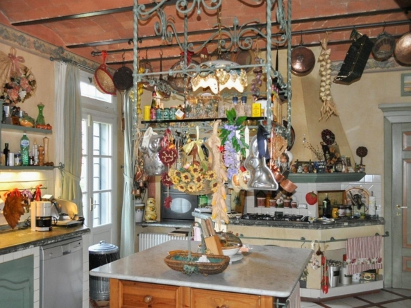 pardossi-luxury-tuscany-villa-grandius-living-7